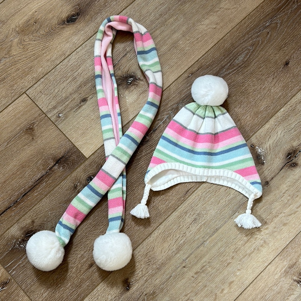 Gymboree beanie & scarf set